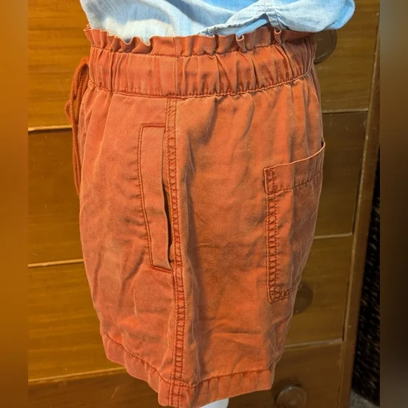 Loft Pull On Paperbag Style Casual Shorts - Picture 4 of 10